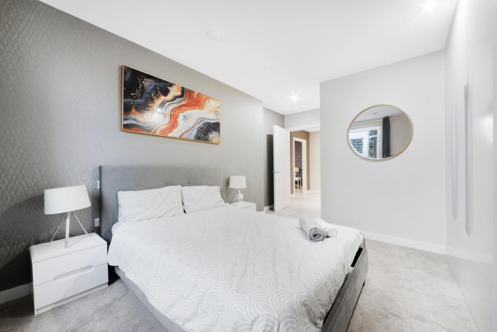 Modern 2 Bed Heart Of Elephant Castle Appartamento Londra